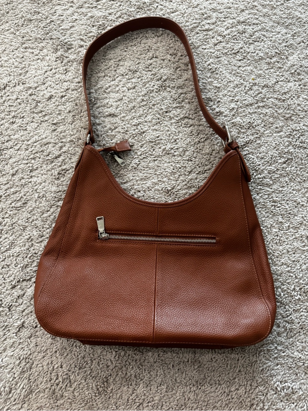 Everyday Pebbled Leather Shoulder Bag in Chestnut